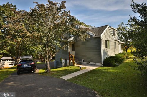 126 Dark Hollow Rd, Pipersville PA  18947-9369 exterior