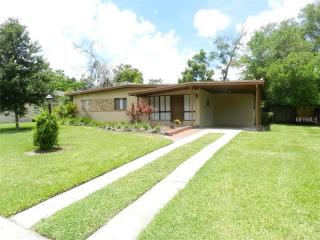 823 Nottingham St, Orlando, FL 32803-1019