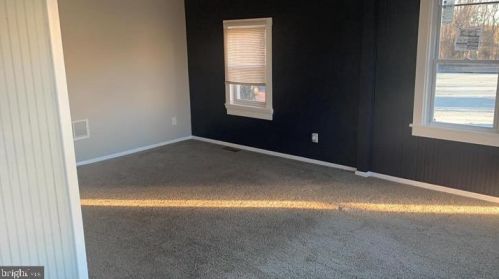 27 Wood St, West Deptford NJ  08066-1444 exterior