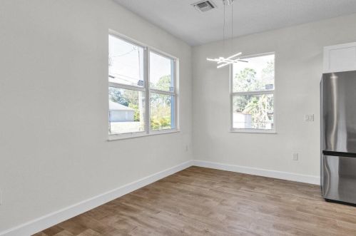 7725 98th Ave, Vero Beach FL  32967-2747 exterior