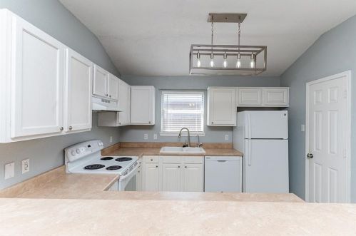 5624 Northfield Dr, Fort Worth, TX 76179-3749