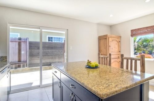 1636 Donax Ave, San Diego CA 92154-1003 exterior