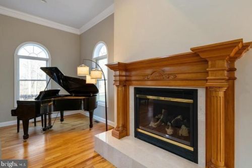 502 Cherry Valley Rd, Princeton NJ  08540-7681 exterior