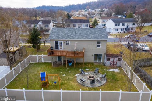 15 Delaware Dr, York Haven, PA