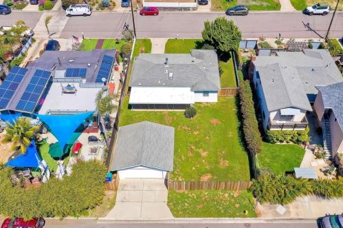 1729 Clementine St, Oceanside, CA 92054-6011