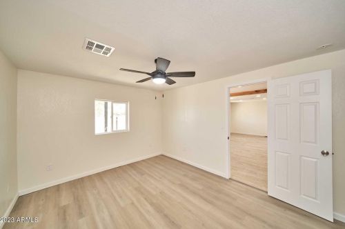1811 Encinas Ln, Phoenix AZ  85040-1414 exterior