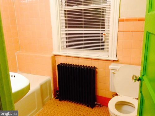 37 Delawareview Ave, Trenton NJ 08618-5607 exterior