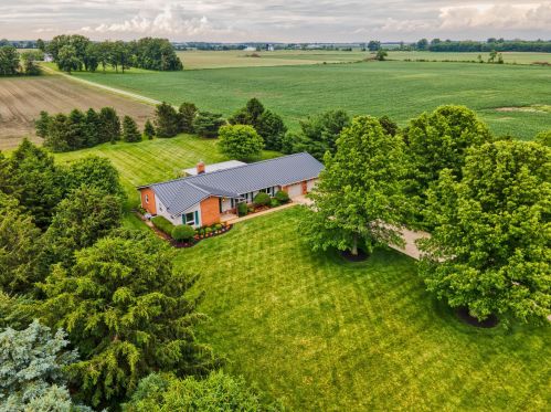 2841 State Route 734, Bloomingburg, OH 43106-9716