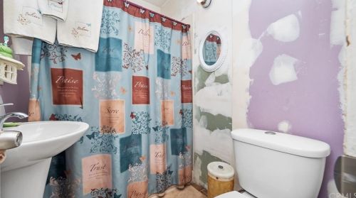 1565 Colegrove Ave, Montebello CA  90640-5001 exterior