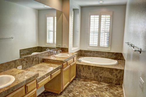 43708 Parkway Esplanade, La Quinta CA  92253-4099 exterior
