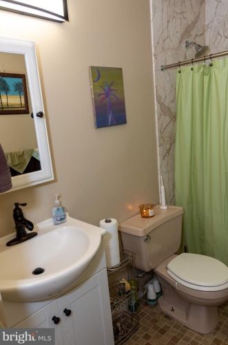 4 Nashua Dr, Erial NJ  08081-3040 exterior