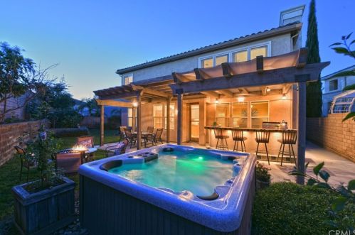 1350 Belfi Ln, Placentia, CA 92870-8218