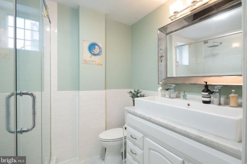 336 24th St, Philadelphia PA  19103-6431 exterior