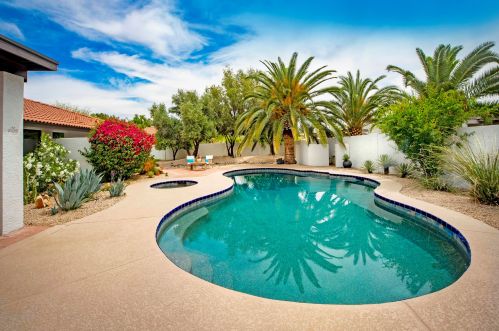 5301 Paradise Dr, Scottsdale AZ 85260-5433 exterior