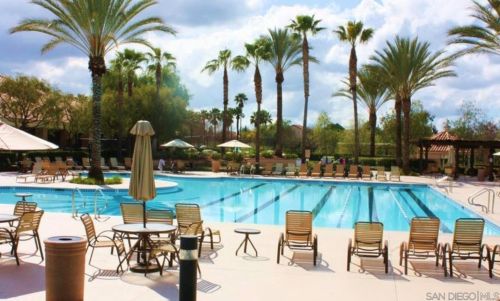 42064 Pine Needle St, Temecula CA  92591-7915 exterior