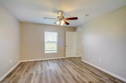 305 25th Ave, Cape Coral FL  33993-7577 exterior