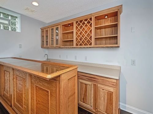 1640 Norman Dr, Sewickley PA  15143-8557 exterior