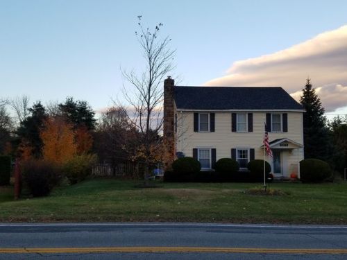 3978 Nys Route 22, Willsboro Point, NY 12996-4509