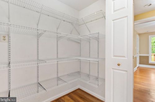 14260 Rehobeth Church Rd, Lovettsville VA  20180-3218 exterior