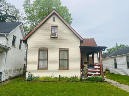 237 High St, Chillicothe, OH 45601-1626