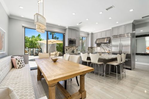 730 Inverness Dr, Rancho Mirage, CA 92270-1440