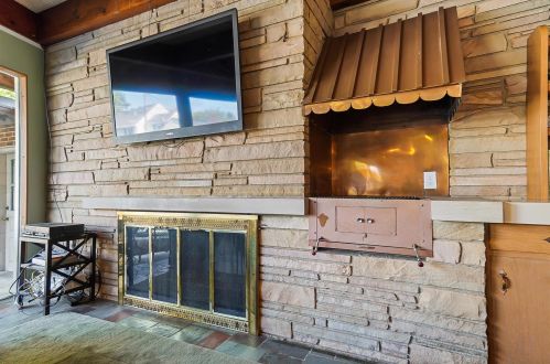 3164 Park St, Darbydale OH  43123-3299 exterior