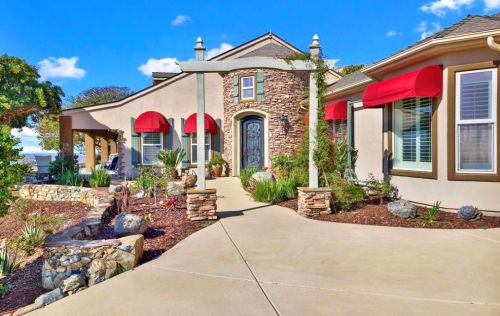 30419 Canyon Estates Rd, Vista CA  92084-1046 exterior