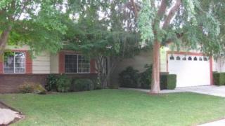 6112 Prospect Ave, Fresno, CA 93711-1699