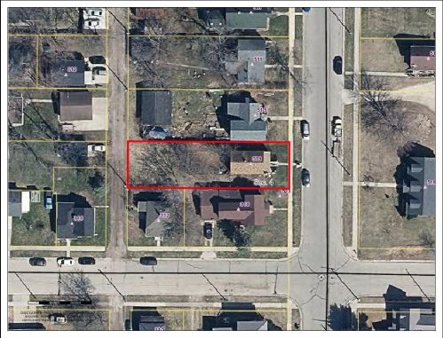 519 Glendale Ave, Tomah, WI 54660-2139