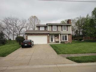 324 Center Park Dr, Florence, KY 41042-1825