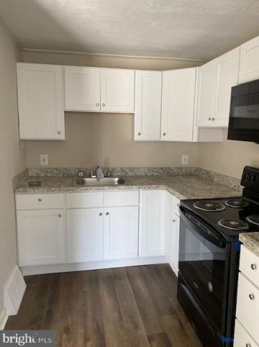 631 Beideman Ave, Camden NJ  08105-1544 exterior