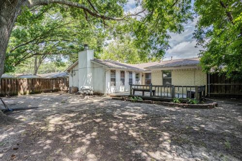 512 La Salle Dr, Richardson TX  75081-3411 exterior