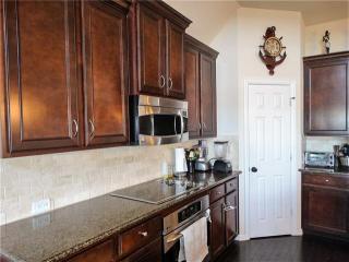 877 Llano Dr, Allen TX  75013-4936 exterior