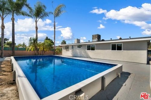 230 Devanah St, Covina CA  91722-1622 exterior