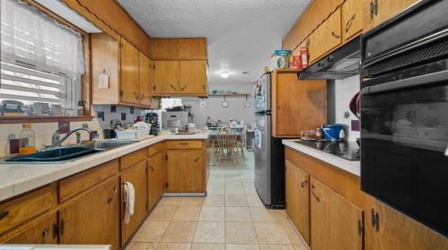 2514 16th Ave, Texas City TX  77590-5333 exterior