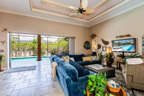 213 Bald Eagle Dr, Marco Island, FL 34145-3563