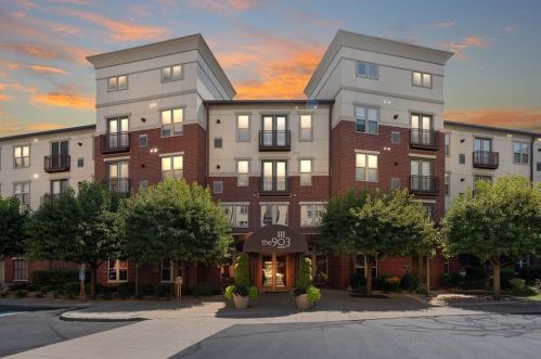 1000 Providence Pl, Providence RI  02903-1761 exterior