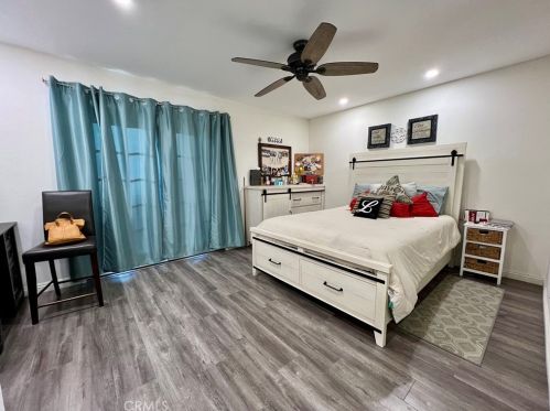 26873 Cuatro Milpas St, Santa Clarita CA  91354-2332 exterior