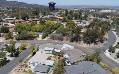 2599 Katherine St, El Cajon CA  92020-2076 exterior