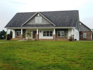 5835 Waterlevel Hwy, Cleveland TN  37323-7305 exterior