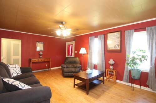 572 Martin Ave, Fond Du Lac, WI 54935-5946