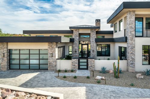 9711 Palisades Blvd, Scottsdale, AZ 85268-7915