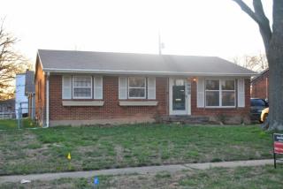 9400 Shanna Dr, Louisville, KY 40299-3350