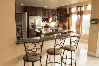 1823 Olympus Loop Dr, Vista CA  92081-5447 exterior