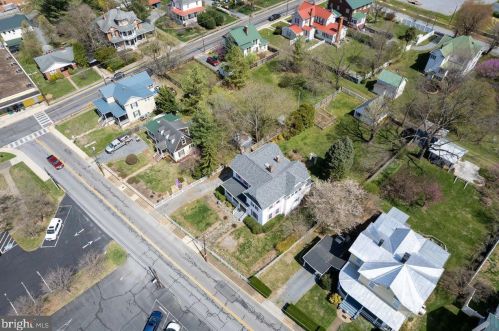 5 Amiss Ave, Richmond National Battlefiel VA  22835-1309 exterior