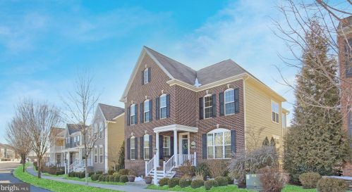 59 Tavern House Hl, Navy Sup Dpt, PA 17050-4100