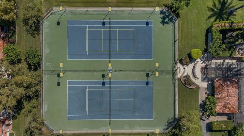 68 Calle Rivero, Rancho Mirage CA  92270-2253 exterior