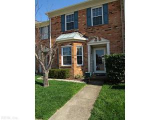 700 Montrose Ct, Chesapeake, VA 23320-6657