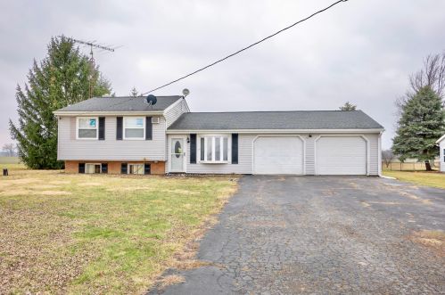 2625 Lee Rd, Marion, OH 43302-9400