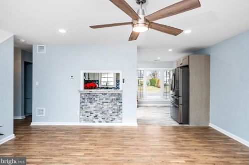 38 Bloomfield Ln, Willingboro NJ  08046-1513 exterior